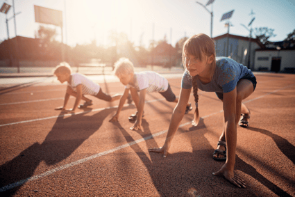 Kids running track